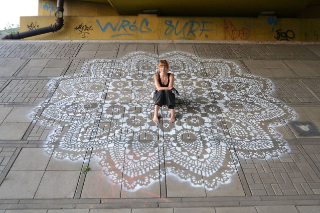 Gioielli urbani: la street art di NeSpoon