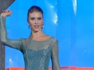 Olga Kent, sexy trasparenze per la quinta puntata di Colorado (FOTO)
