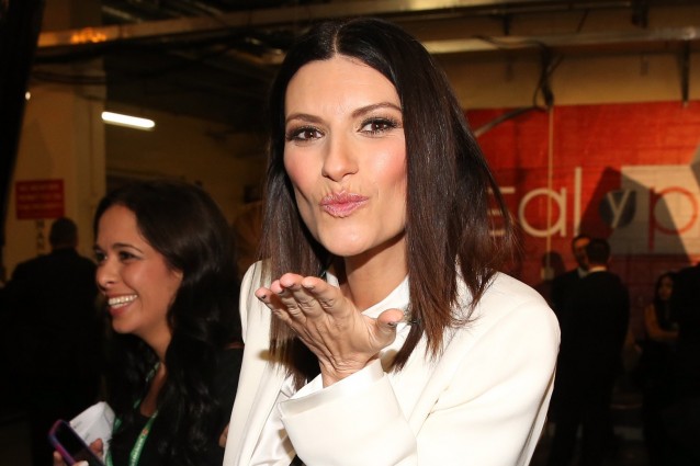 I look di Laura Pausini per il Greatest Hits World Tour (FOTO)