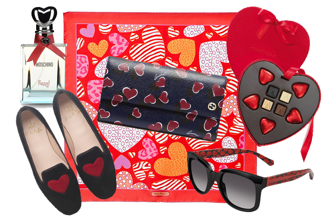 Foulard Salvatore Ferragamo, profumo Moschino (50 ml €58), slippers Pretty Ballerinas, portafogli Gucci (€420), praline al cioccolato Armani/Dolci (€23), occhiali Marc by Marc Jacobs