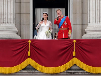 Kate e William sul balcone