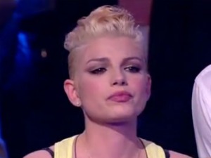 I giochi sono fatti, non c'è più da supporre una storia tra Belen e Stefano De Martino. La conferma arriva da una sofferente Emma, che incassa e va avanti, a fronte delle dichiarazioni di Belen che scarica Corona senza appello.