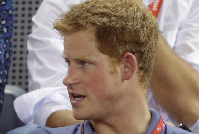Una dichiarazione rilasciata al tabloid britannico Mirror, svela tutta la verità della notte di Las Vegas, dove il Principe Harry si è mostrato nudo tra donne e alcol. A svelare l'accaduto una delle ragazze presenti, che ammette di aver avuto un incontro intimo con lui.