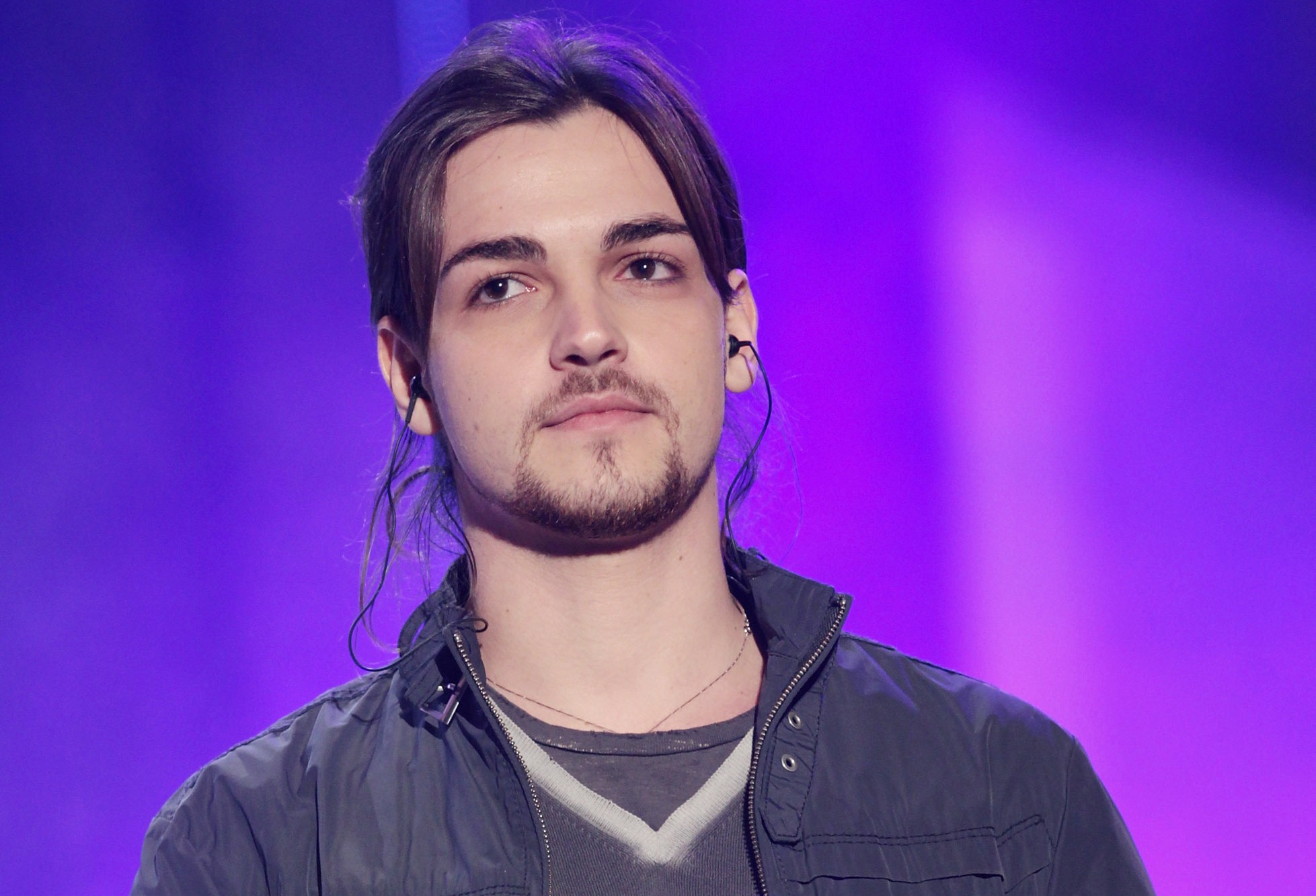 Valerio Scanu shock: Potrei anche innamorarmi di un uomo Valerio Scanu shock: Potrei anche innamorarmi di un uomo