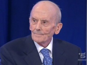 C'è tanta commozione tra i protagonisti della trasmissione Uomini e Donne che si sono riversati su Facebook per commentare la notizia della morte di Giuseppe Grieco