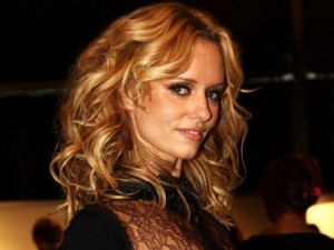 Justine Mattera confessa: "Ho lasciato Paolo Limiti perché non voleva figli"