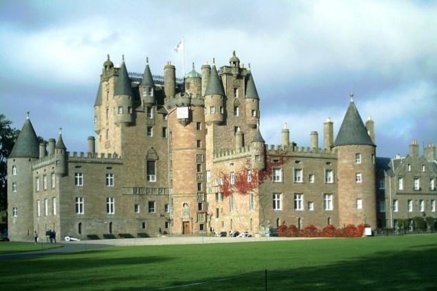 Si fitta il castello della Regina d’Inghilterra al costo di 60 mila euro per weekend