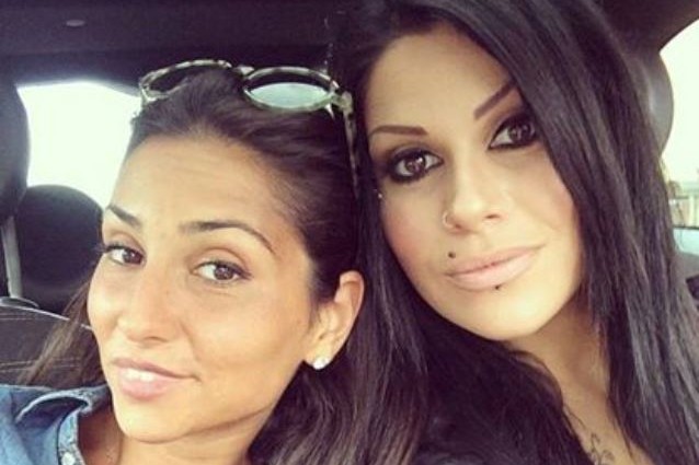 Minacce di morte a Mia Cellini: la faida ‘Roma–Napoli’ investe perfino il Gf