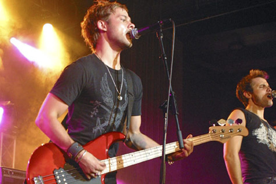 Lost con la puntata finale ricordiamo Charlie Pace, i DriveShaft e You