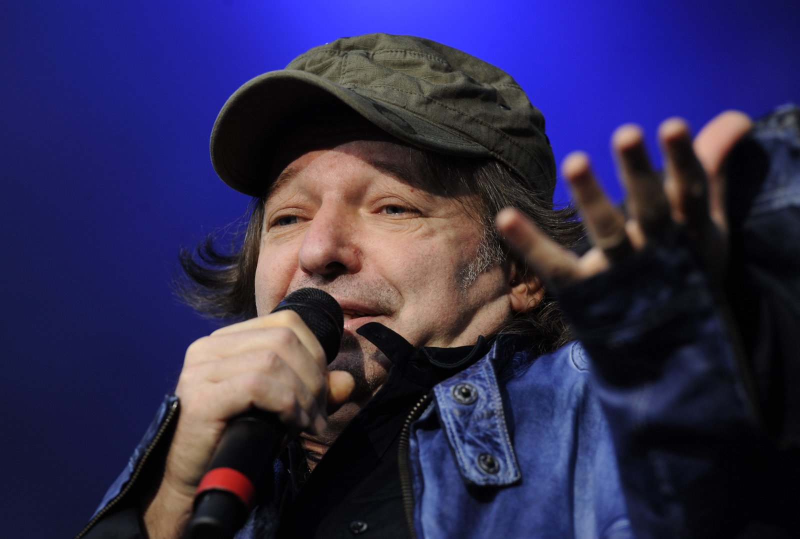 Vasco Rossi Ritira La Denuncia Riapre Nonciclopedia