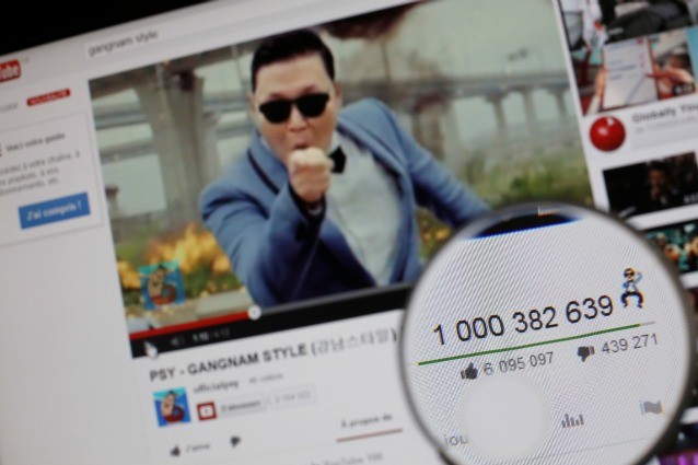 Il ciclone Gangnam Style supera anche se stesso. PSY supera il miliardo di visualizzazioni Youtube, un risultato mai raggiunto fin'ora da nessun altro video condiviso sul sito musicale.