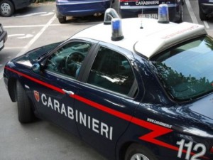 Pattuglia dei Carabinieri in azione