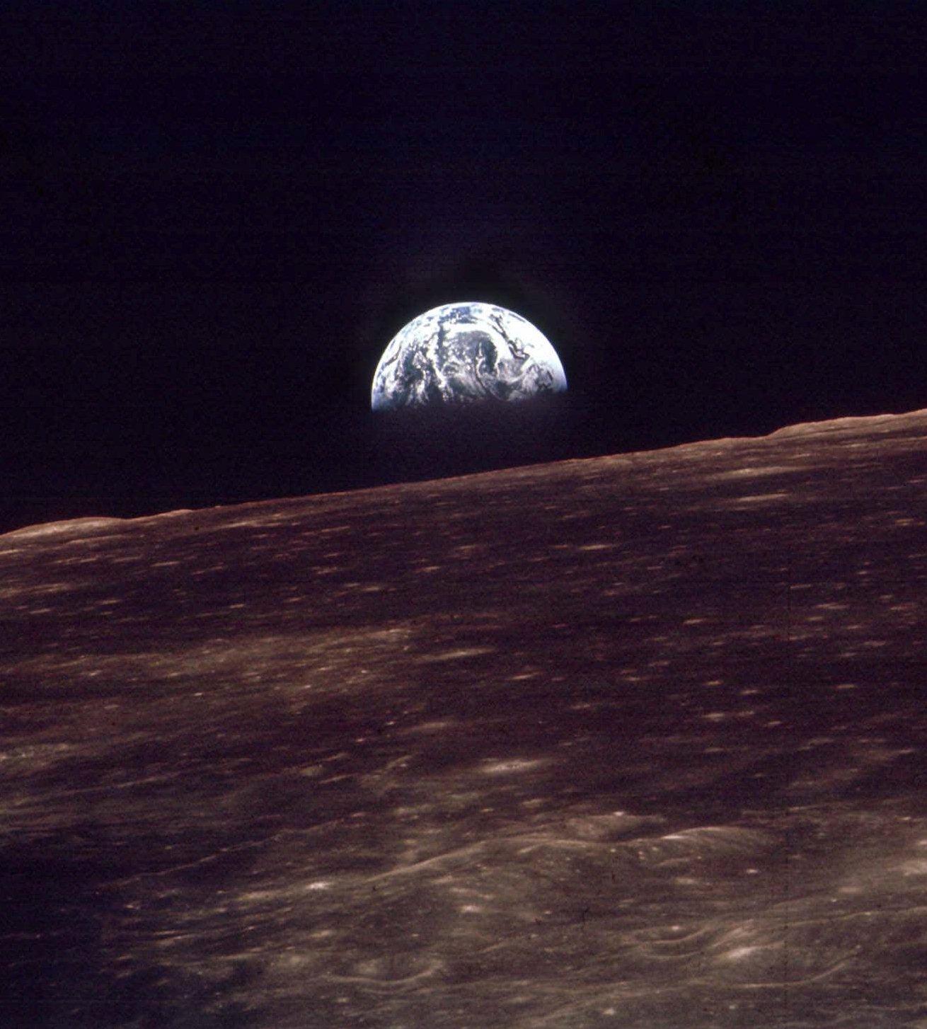 luna_apollo8