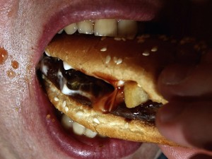 Le persone in sovrappeso sono sempre di più in tutto il mondo