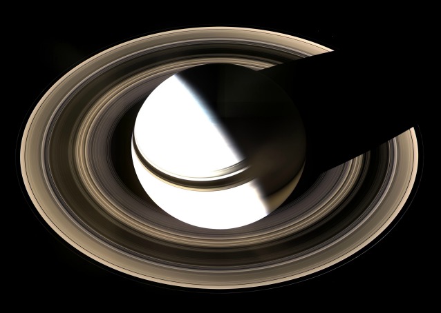 Uno "scatto" di Saturno, opera dell'orbiter Cassini