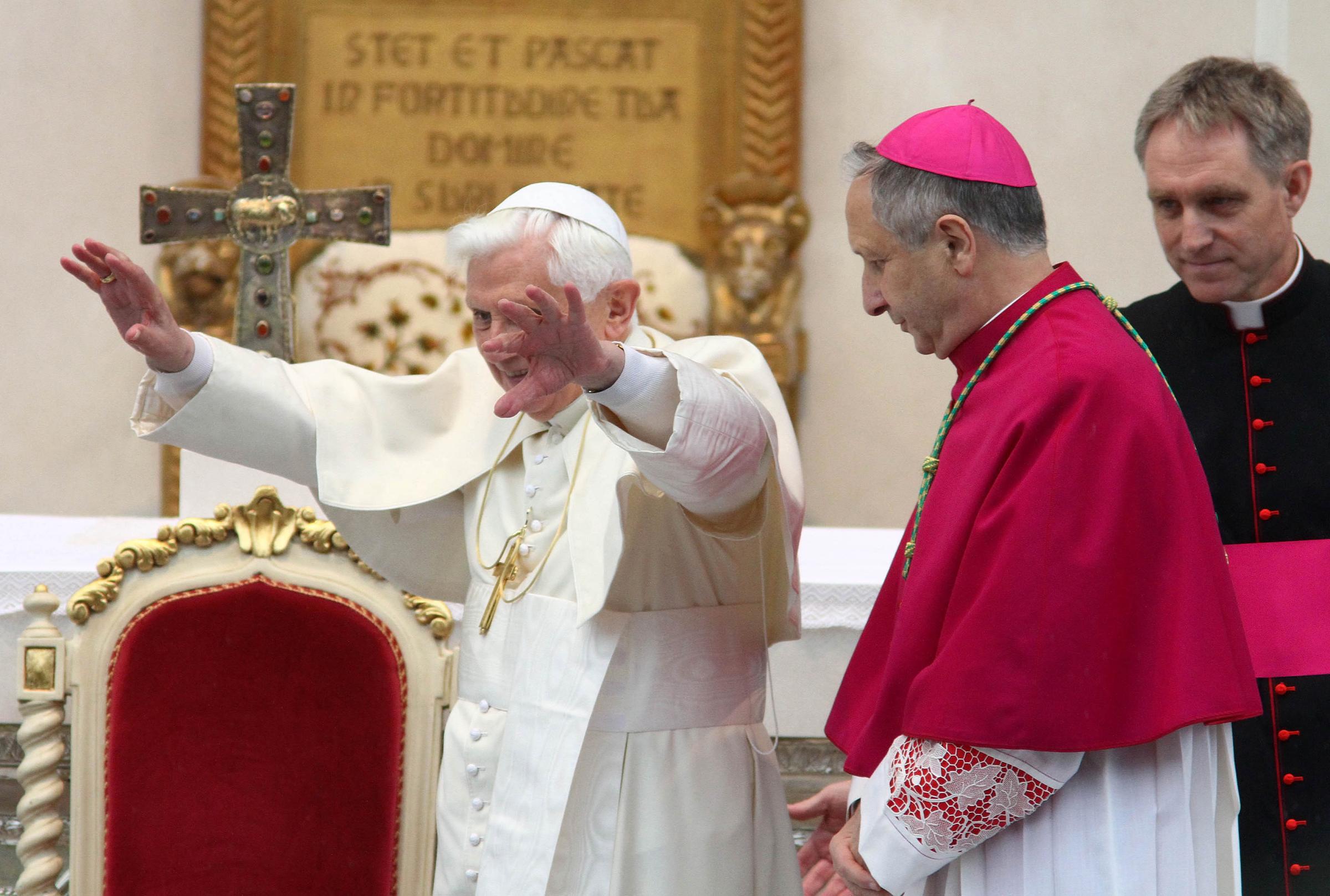 Papa Benedetto XVI Ratzinger in visita a Brescia