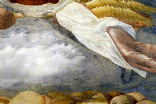 Nascosto per otto secoli ed individuato dalla medievista Chiara Frugoni, è un diavolo che emerge dalle nuvole in un affresco di Giotto nella basilica superiore di San Francesco ad Assisi.
