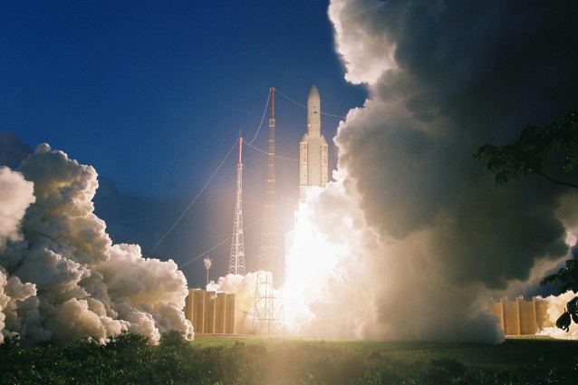 Il lancio da Kourou di Vega, il primo vettore spaziale italiano, sarà un evento importantissimo per l'Italia. In attesa di quell'ormai vicino 13 febbraio, ripercorriamo la storia dei lanciatori europei tra vittorie ed insuccessi.