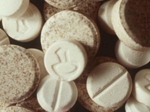 Dal Krokodil allo Scoop, ecco le nuove droghe in voga tra gli adolescenti sono sintetizzate in maniera artigianale e non costano mai oltre i 15 euro.