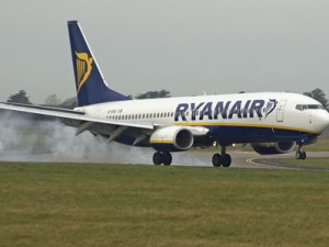 Zecche su un volo Ryanair: tutti al pronto soccorso di Ciampino