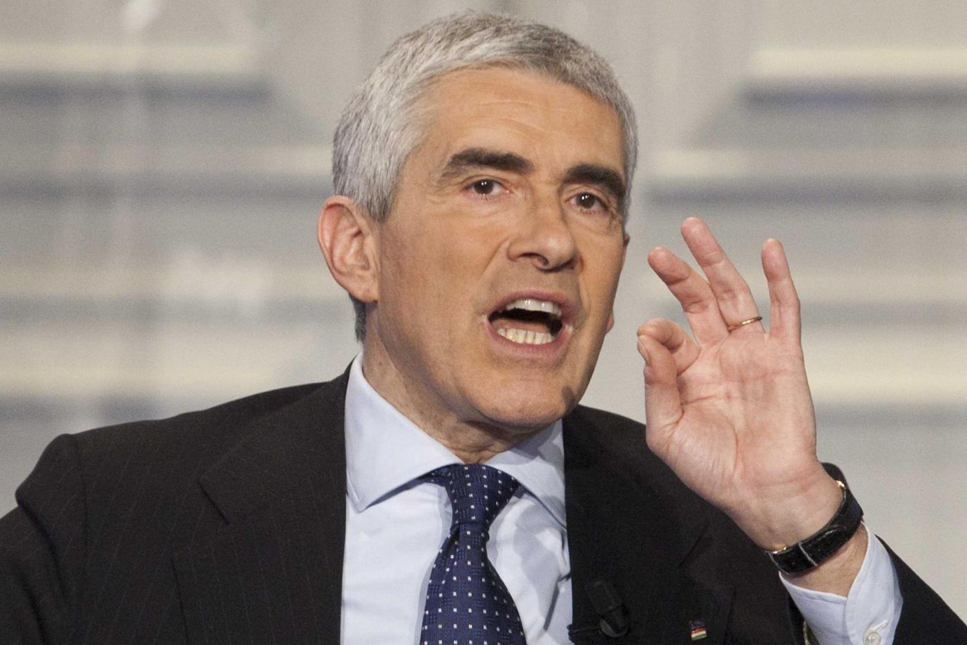 Casini Il matrimonio è solo quello tra uomo e donna