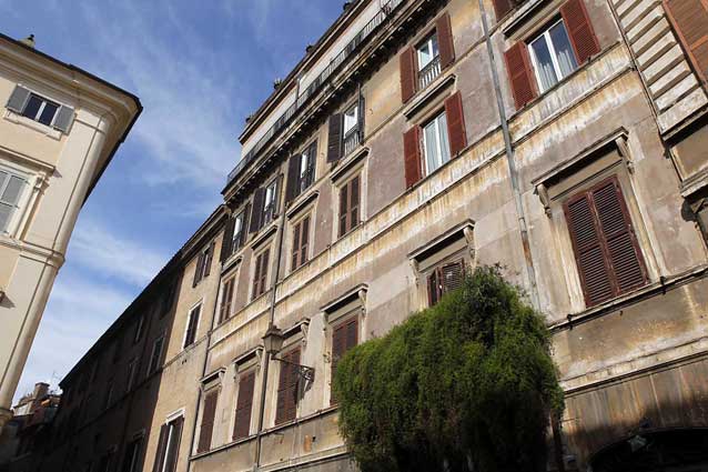 Debito, dalla Commissione Ue ok alla manovrina: ma si facciano le riforme