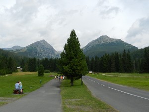 Strada verso i monti Tatra