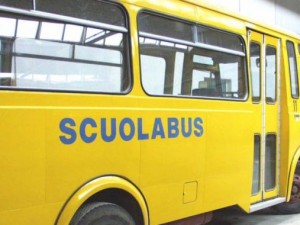 Padova, travolto in bici dallo scuolabus: bimbo di 8 anni muore in strada