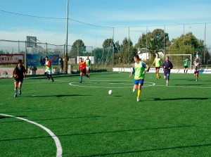 Torneo di calcetto parrocchiale a Varese, 2011 (da www.varese7press.it). Il cattolicesimo per gli italiani è più calcetto che religione?