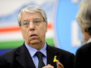 Ddl Omofobia, Giovanardi equipara gay e pedofili: "È stato un errore"