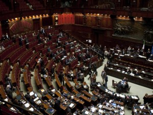 Milleproroghe approvato alla Camera, blocco degli sfratti fino a dicembre- ratifica gasdotto Albania Grecia Italia