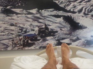 Pagato 14mila euro per dormire: "E' un esperimento della Nasa"