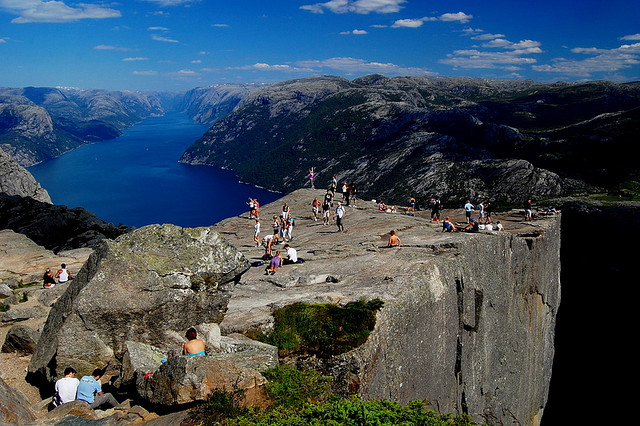 scogliere preikestolen