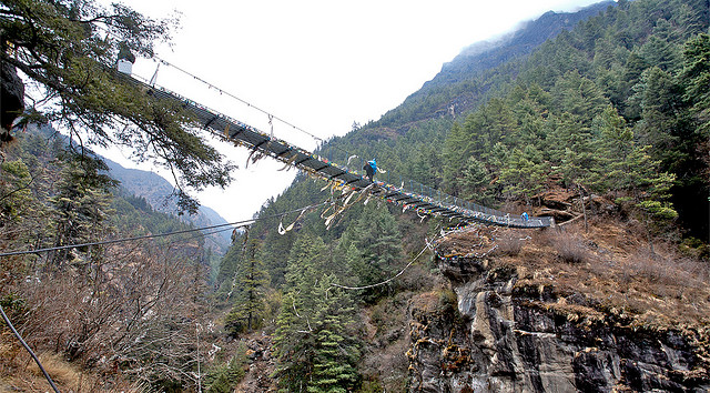 ponti sospesi namche bazaar