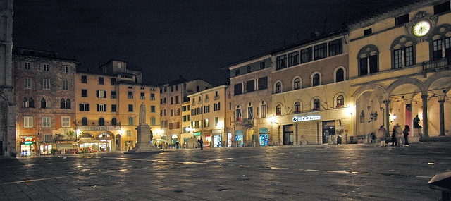 Piazza sa michele Lucca