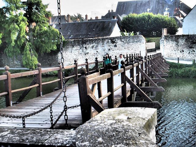ponte di Sully