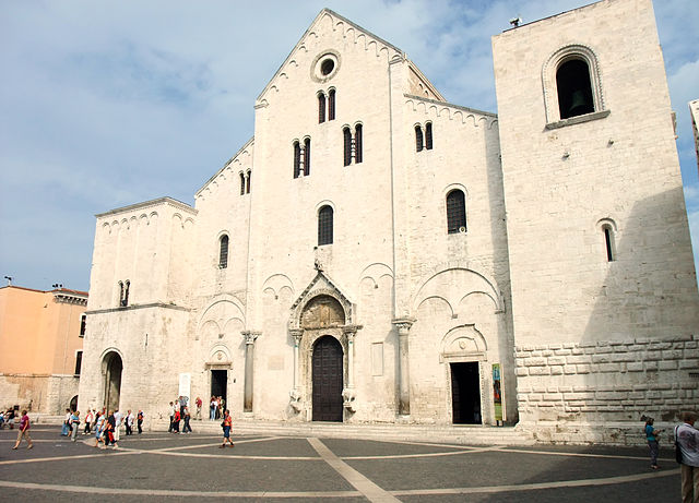Basilica di San Nicola (Foto di Nikater)