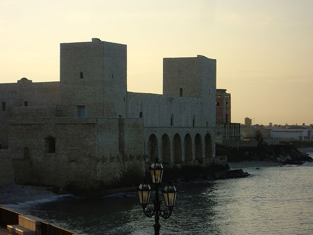 Castello Svevo di Trani (Foto di tommytrani)