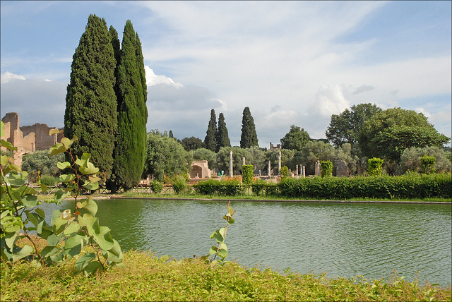 Villa Adriana, Tivoli. Foto di Jean–Pierre Dalbéra