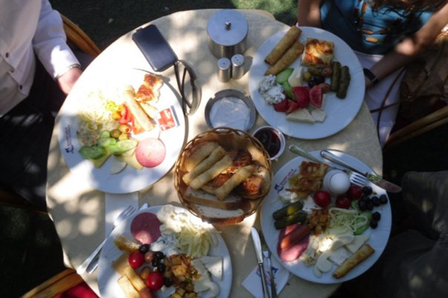Colazione turca (photo by Rossella Columella).