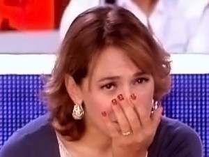 Barbara D'urso lunedì 17 ottobre condurrà la finale di Baila su Canale 5: il talent show è stato chiuso in anticipo a causa del flop degli ascolti. Al suo posto inizierà il Grande Fratello 12