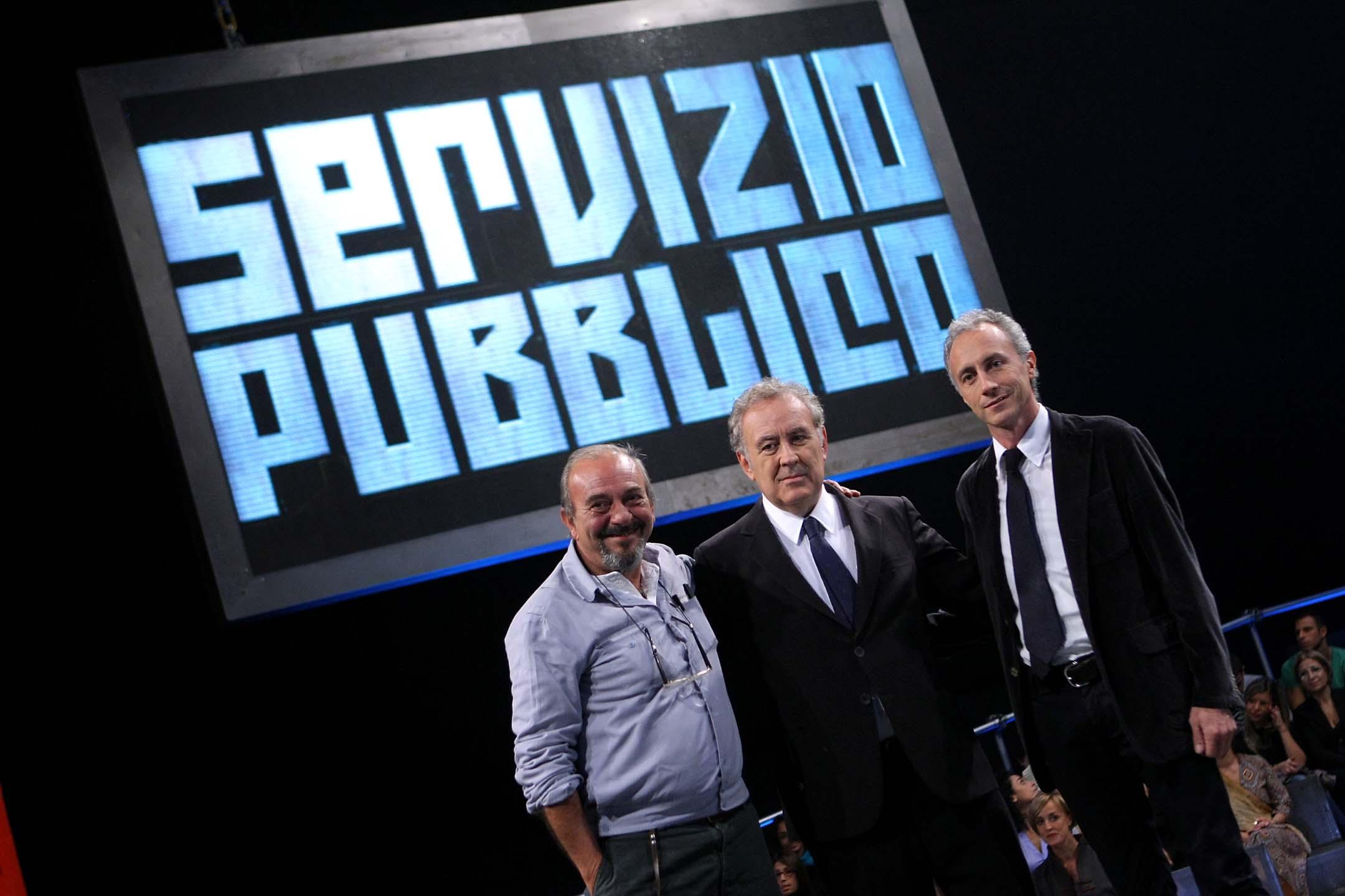 Michele Santoro sta collezionando bassi ascolti tv con la sua trasmissione Servizio Pubblico che è stato superato anche da Piazzapulita di Formigli. Quali sono le possibili cause del drastico calo di share?