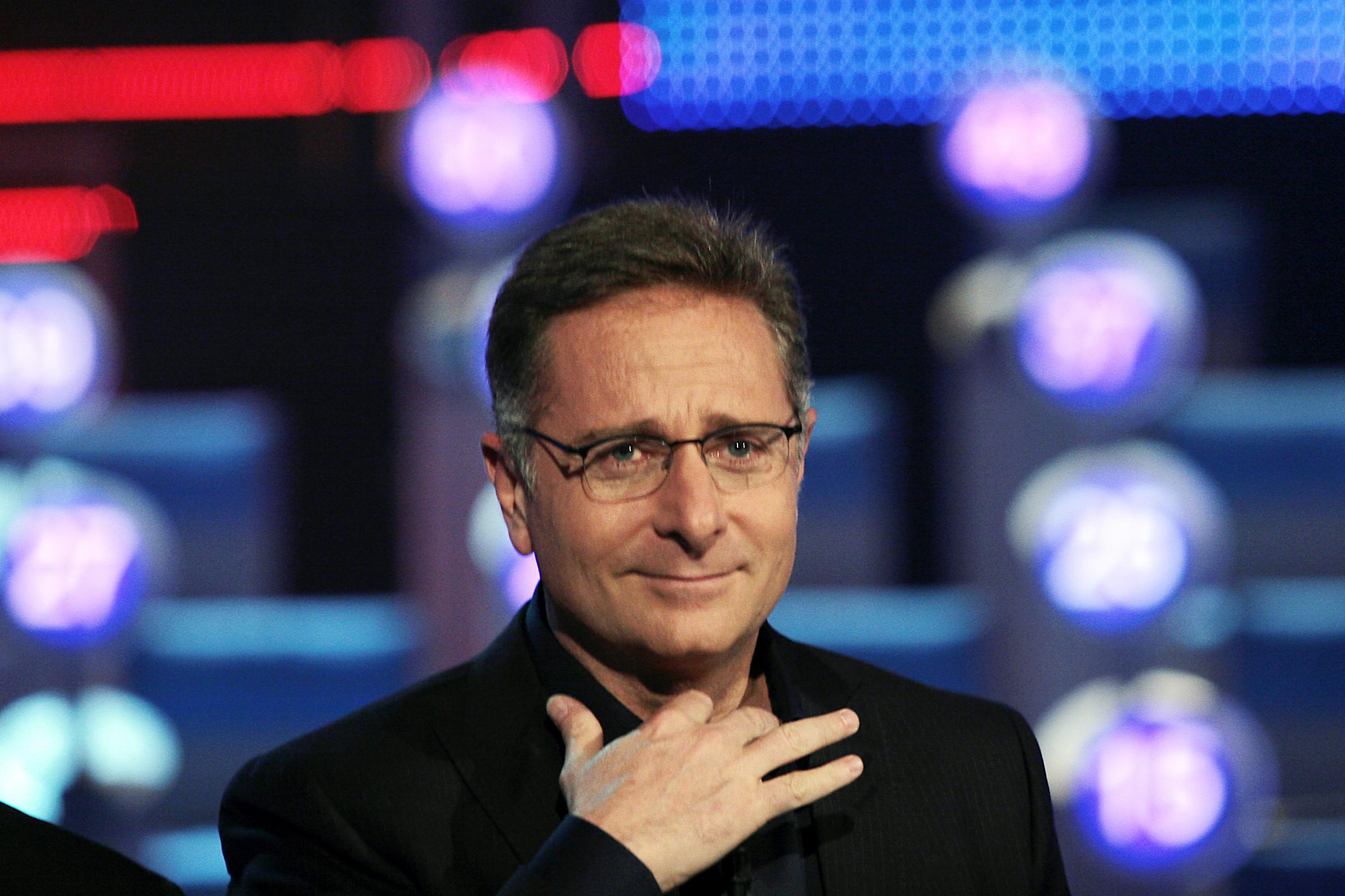 Paolo Bonolis contro tutti Sky non sperimenta e La7 è politicizzata