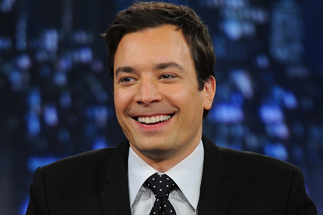 Jimmy Fallon, da tutti considerati come il futuro Letterman, ha reso omaggio al suo "maestro" dopo aver appreso del suo ritiro. E per farlo ha utilizzato uno dei cavalli di battaglia del "Late Show", le "Top Ten".