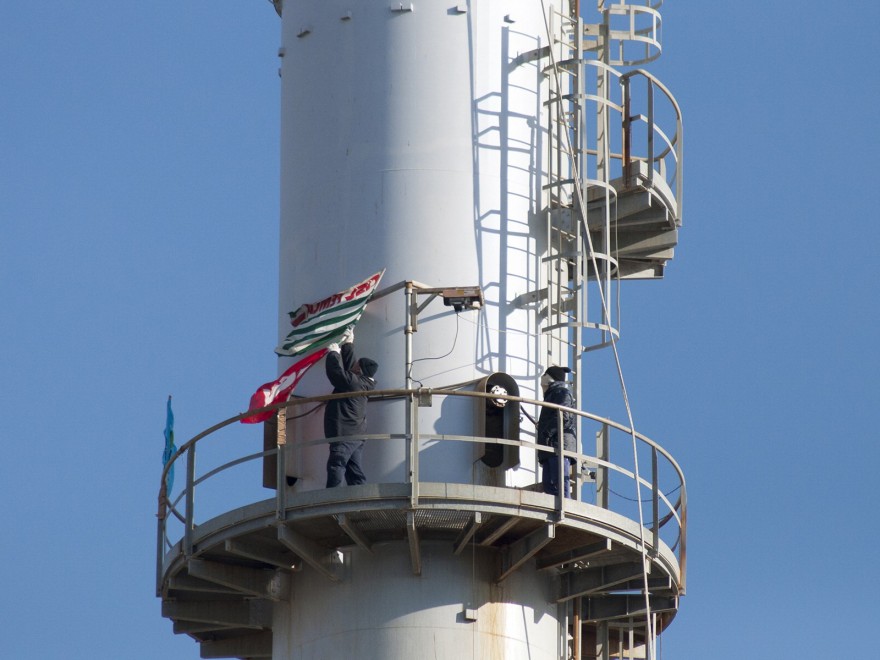 Operai Sangalli Vetro sulla torre