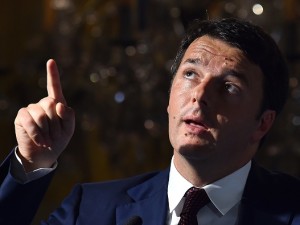 40 vertenze del lavoro risolte dal governo Renzi: ma non è vero