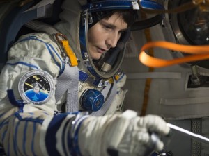 Allarme sulla stazione spaziale internazionale, scattano le procedure di emergenza