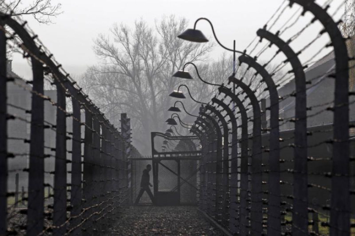 Olocausto, 70 anni dall'orrore di Auschwitz.
