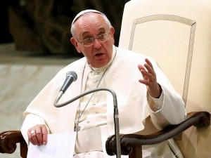 In Vaticano c'è una guerra segreta contro papa Francesco