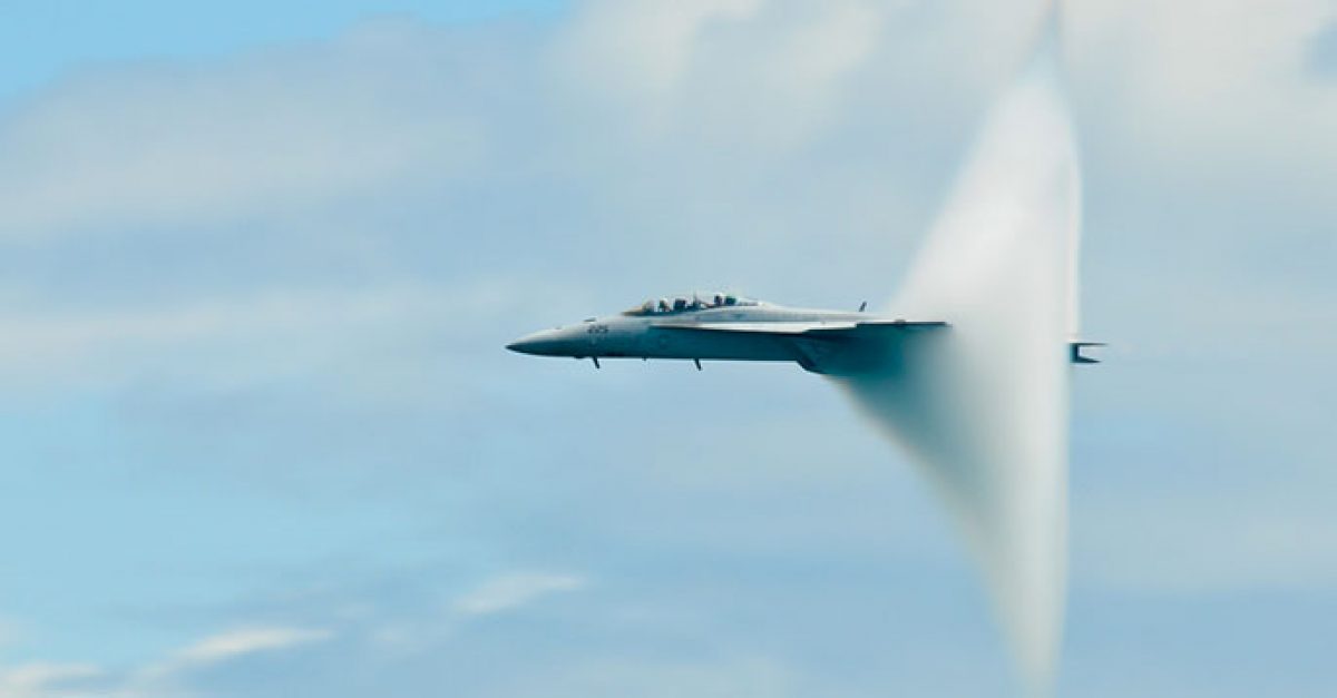 Aereo Rompe Muro Del Suono Oggi